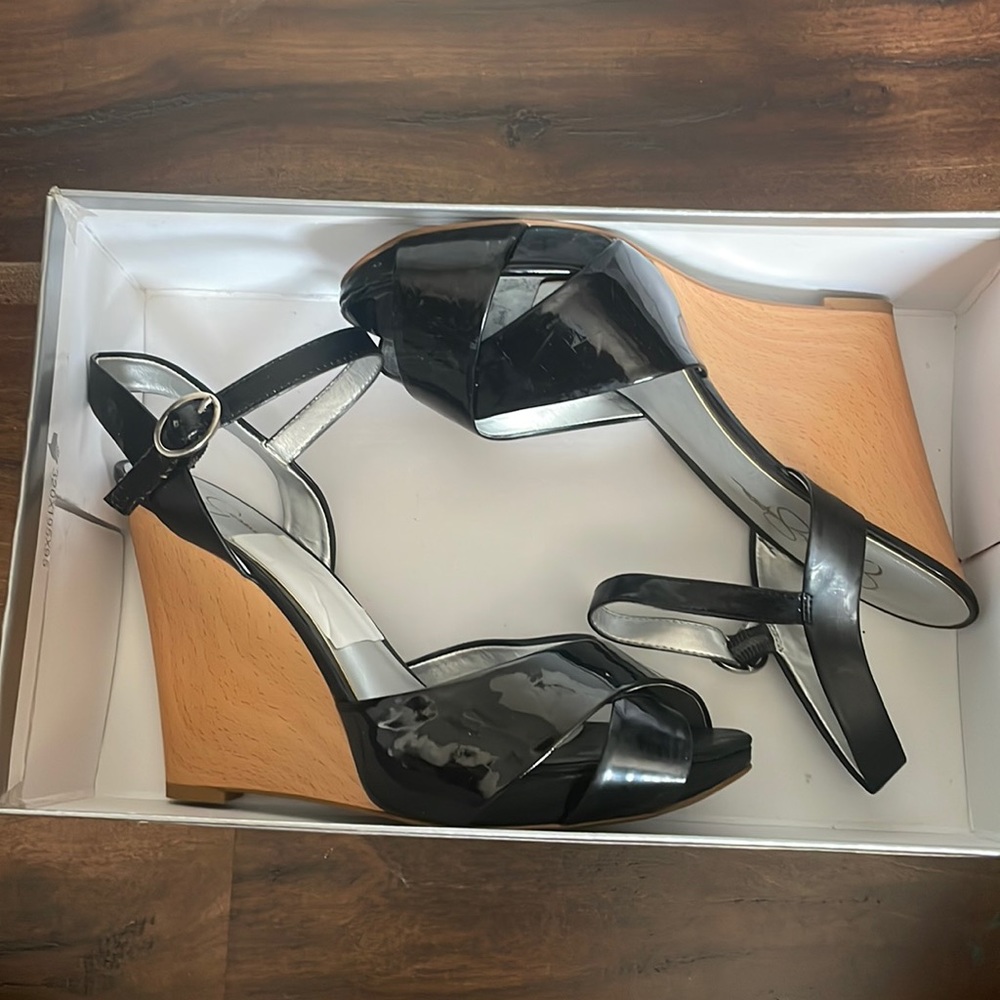 Jessica Simpson black patented wedge sandals. Size 8.5.
